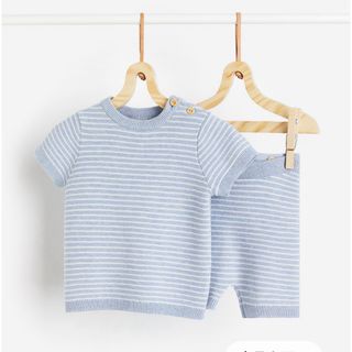 エイチアンドエム(H&M)のH&M ニットセットアップ 80cm(ニット/セーター)