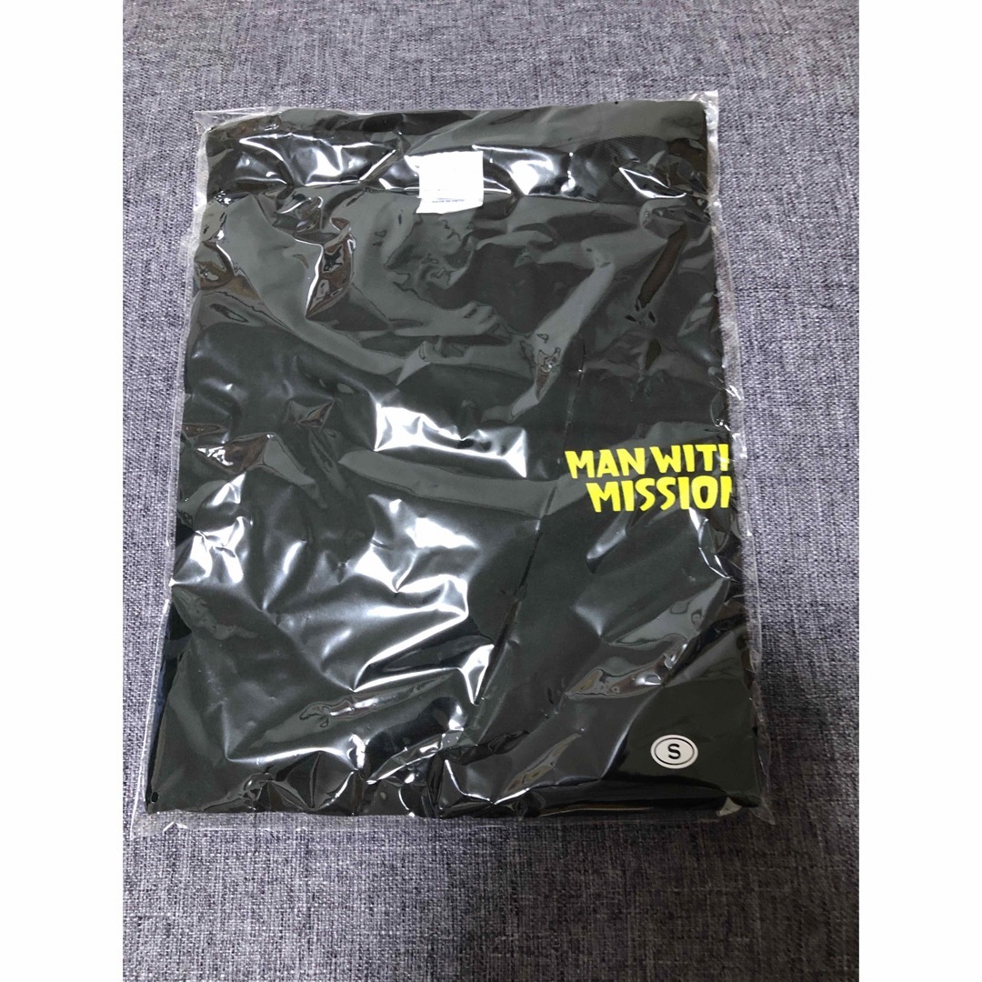 新品未開封 FWAM ロゴ Tシャツ〈ブラック〉マンウィズ Sサイズ 新品未開封 FWAM ロゴ Tシャツ〈ブラック〉マンウィズ Sサイズ