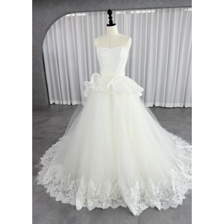 マリコ Mariko プリンセスライン ウェディングドレス ホワイト ファーストオーナー チュール(ウェディングドレス)