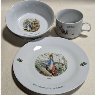 ピーターラビット(PETER RABBIT（TM）)の新品　ピーターラビットPeterrabbit　×　ケンタッキー　食器　3点セット(食器)