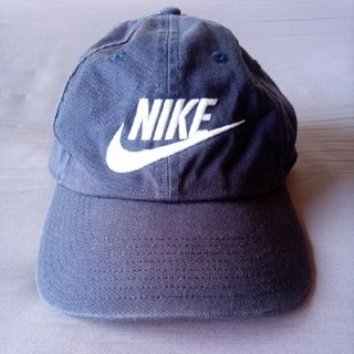 ナイキ(NIKE)のNIKE キャップ帽 紺色 中古(キャップ)