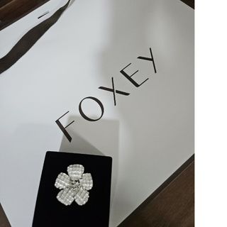 フォクシー(FOXEY)の購入申請あり、専用フォクシー★ブローチ(ブローチ/コサージュ)