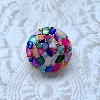 【美品】ブローチ　レジン　さざれ石/ハンドメイド(ブローチ/コサージュ)