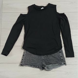 シーイン(SHEIN)のSHEIN　肩出し長袖シャツ　短パン　セット　まとめ売り(Tシャツ/カットソー)