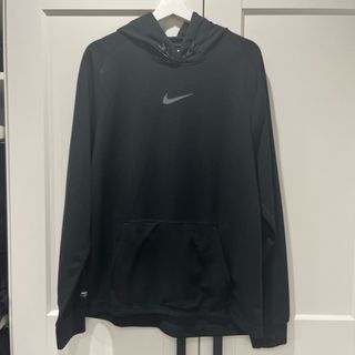 NIKE - NIKE ブラック　プルオーバーパーカー