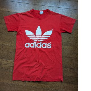 アディダス(adidas)のadidas　Ｔシャツ(Tシャツ/カットソー(半袖/袖なし))