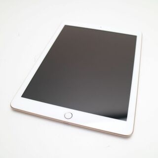 アップル(Apple)の超美品 iPad 第6世代 Wi-Fi 128GB ゴールド  M111(タブレット)