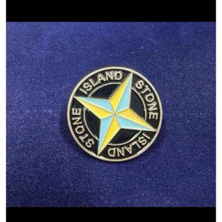 ストーンアイランド　バッジ　ピンバッジ　stone island ロゴ