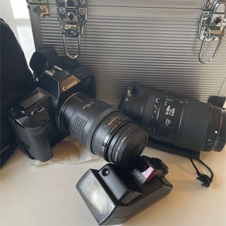 キヤノン(Canon)のCanon 一眼レフカメラ EOS650 ハードケースその他一式(フィルムカメラ)