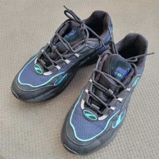 プーマセルPUMA CELLダッドスニーカー