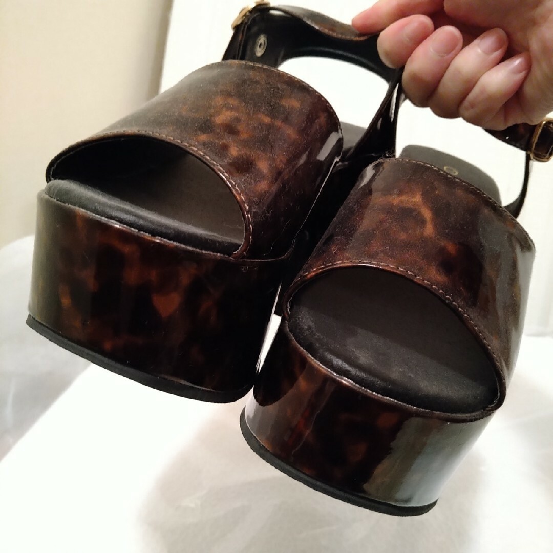 Ameri VINTAGE - 試着のみ ヴィンテージ風 総べっ甲柄 厚底