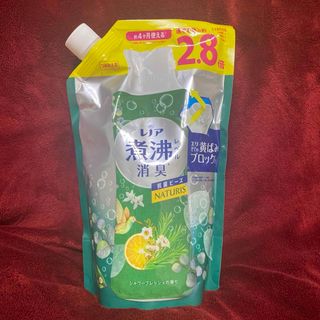 ピーアンドジー(P&G)のレノア  煮沸レベル消臭　抗菌ビーズ　1180ml(洗剤/柔軟剤)