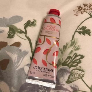 ロクシタン(L'OCCITANE)のロクシタンハンドクリーム　ROSECALISSON(ハンドクリーム)