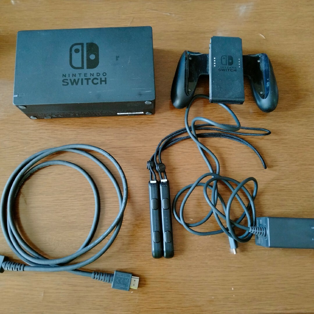 Nintendo Switch - 新品外装ニンテンドースイッチ本体 ポケモン Nintendo Switch - 新品外装ニンテンドースイッチ本体 ポケモン