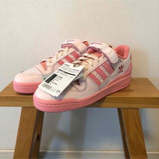 新品未使用　adidas FORUM 84 LOW 27.5