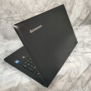 レノボ(Lenovo)のレノボ　ノートパソコン　初期設定済み　(ノートPC)