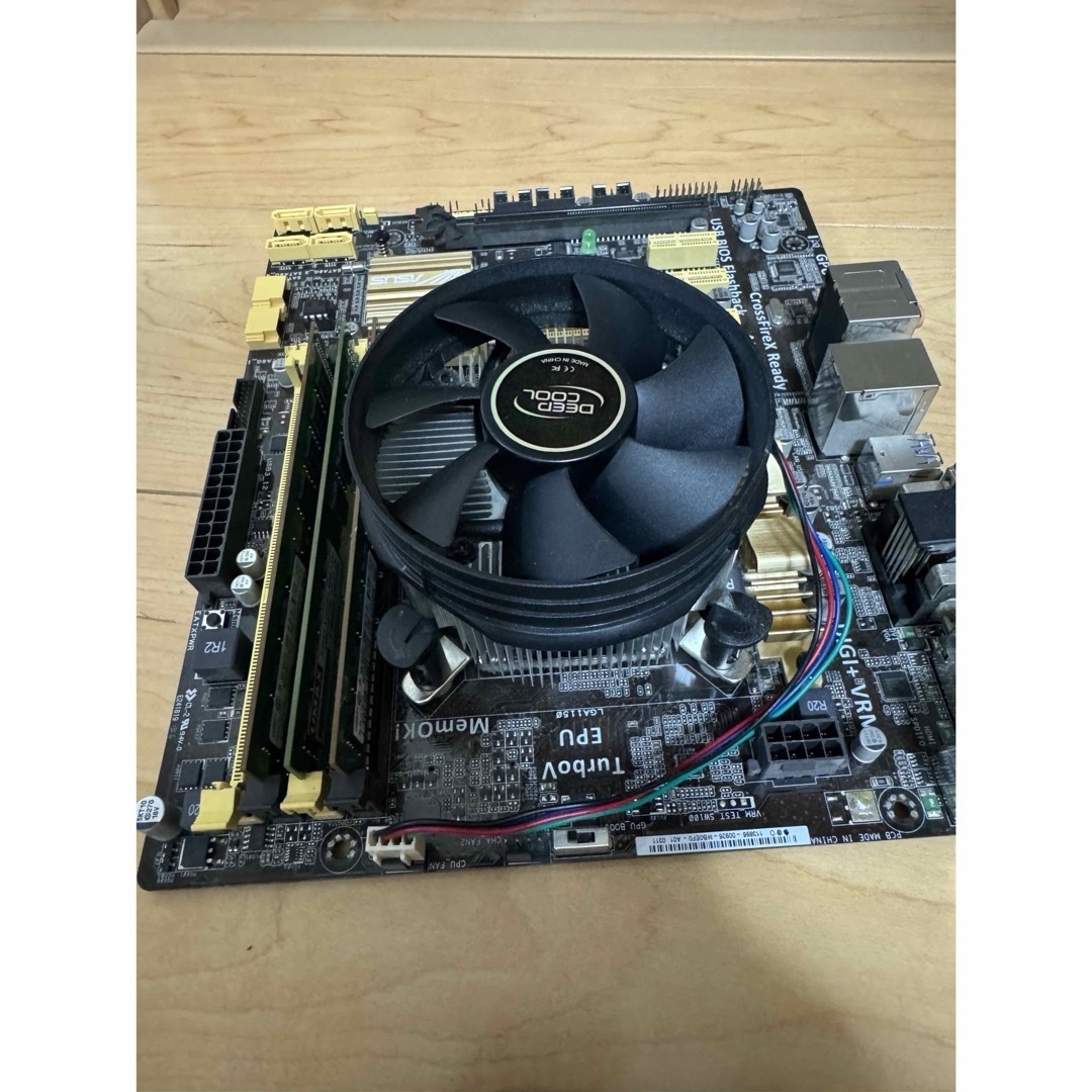 CPU(i7)、マザーボード、メモリ3点セット の通販 by ふくみ's shop|ラクマ CPU(i7)、マザーボード、メモリ3点セット の通販 by ふくみ's shop|ラクマ