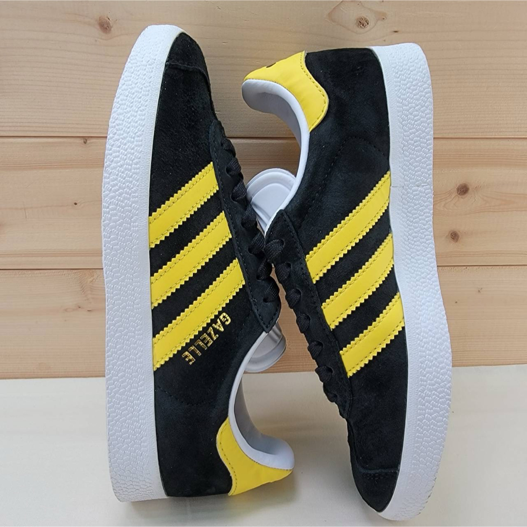 adidas - アディダス ガゼル ブラック/イエロー 23cmの通販 by adidas - アディダス ガゼル ブラック/イエロー 23cmの通販 by