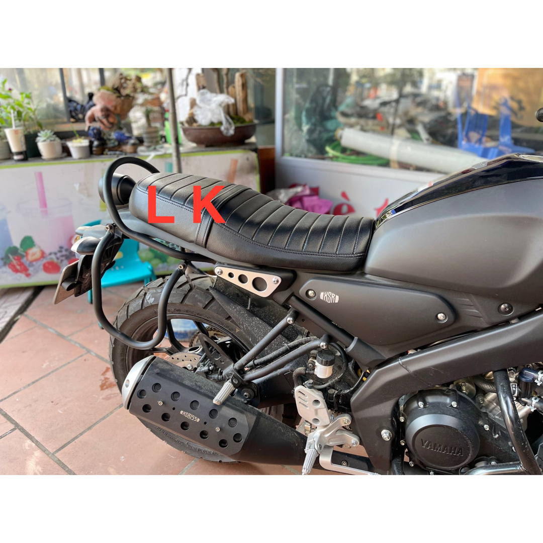 新品 XSR155 /XSR125タンデムバー&サイドガード付き セットの 新品 XSR155 /XSR125タンデムバー&サイドガード付き セットの