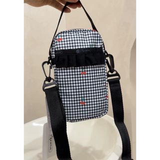 LeSportsac - レスポートサック　チェリー柄　ミニショルダーバッグ