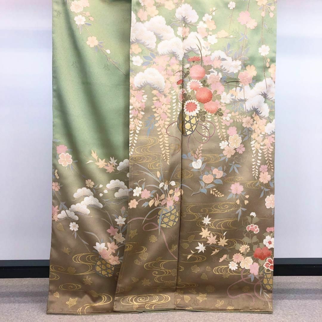 訪問着 美しい花柄模様 金彩 浅藍色 縮緬 ガード加工 しつけ糸 K 訪問着 美しい花柄模様 金彩 浅藍色 縮緬 ガード加工 しつけ糸 K