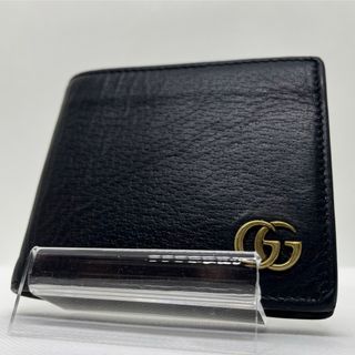 Gucci - 美品✨グッチ GG マーモント 二つ折り財布 レザー 金具 ロゴ 男女兼用 黒