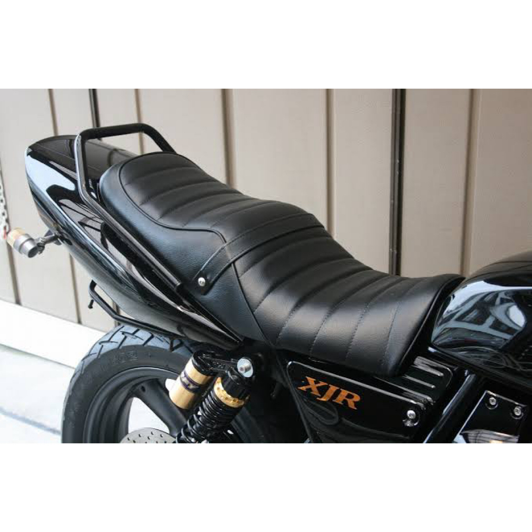 おひとつのみ 限定価格!xjr400 タックロールシート 新品未使用 おひとつのみ 限定価格!xjr400 タックロールシート 新品未使用