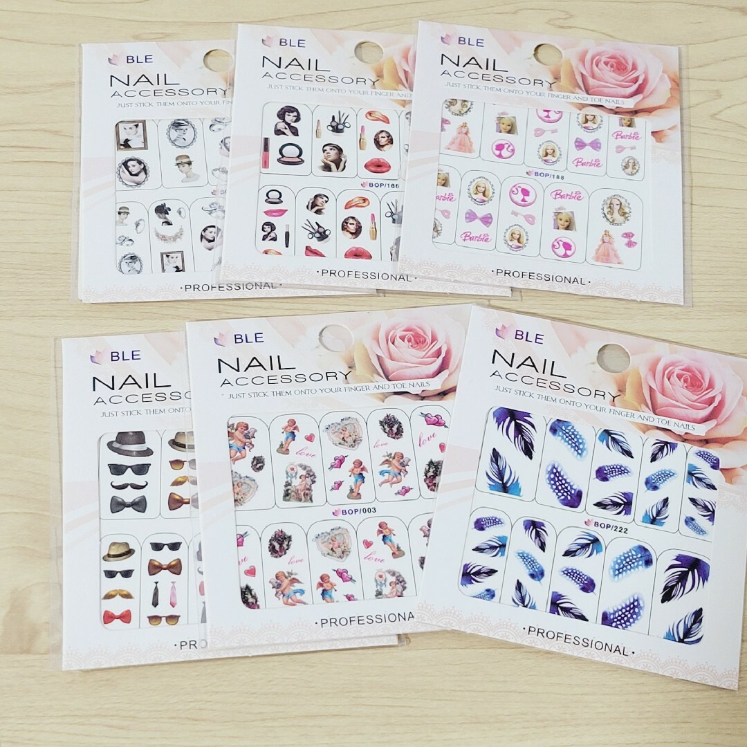 ウォーターネイルシール ネイルシール ネイルアート フェザー バービー コスメ/美容のネイル(ネイル用品)の商品写真