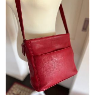 コーチ(COACH)の美品　オールドコーチ　ショルダーバック　斜め掛け　レザー　本革　USA製　赤(ショルダーバッグ)