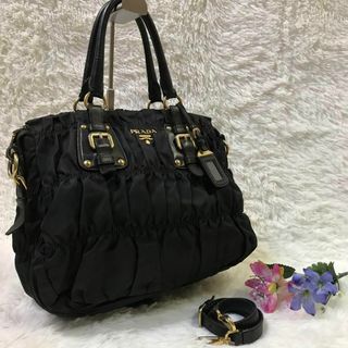 プラダ(PRADA)の【極美品】プラダ ショルダーバッグ 2way ゴールドロゴ ギャザー ナイロン(ショルダーバッグ)