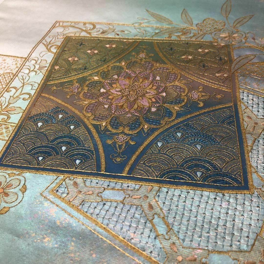 袋帯 総刺繍柄 汕頭刺繍 相良刺繍 華柄紋様 グラデーション O-3028 袋帯 総刺繍柄 汕頭刺繍 相良刺繍 華柄紋様 グラデーション O-3028