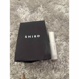 シロ(shiro)のSHIRO ホワイトリリー　ハンド美容液(ハンドクリーム)