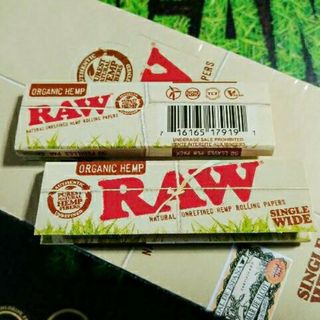 Raw オーガニックヘンプ 無漂白 極薄 ペーパー 50個 1箱 手巻きタバコ用(タバコグッズ)