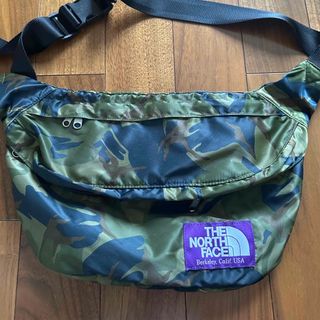 ザノースフェイス(THE NORTH FACE)のTheNorthFace purple label カモフラショルダー(ショルダーバッグ)