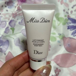 ディオール(Dior)のDior ボディクリーム　20ml(ボディクリーム)