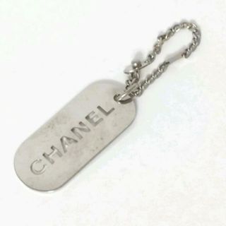 シャネル(CHANEL)のCHANEL(シャネル) キーホルダー(チャーム) - シルバー 金属素材(キーホルダー)