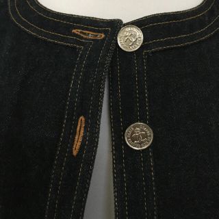 シャネル デニムベスト ベスト/ジレ(レディース)の通販 4点 | CHANELの シャネル デニムベスト ベスト/ジレ(レディース)の通販 4点 | CHANELの