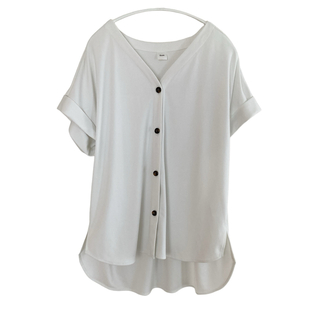 Elura エルーラ サマーイージーケアVネックシャツ　ホワイト(シャツ/ブラウス(半袖/袖なし))