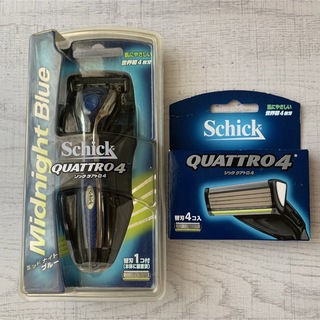 Schick - シック　クアトロ4 シェーバー　本体　替え刃4個入り　セット