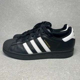 アディダス(adidas)のアディダス 23.5cm スーパースターホワイト/ブラック スニーカー(スニーカー)