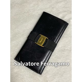 Ferragamo サルヴァトーレ　フェラガモ 長財布　 レザー　黒　ブラック