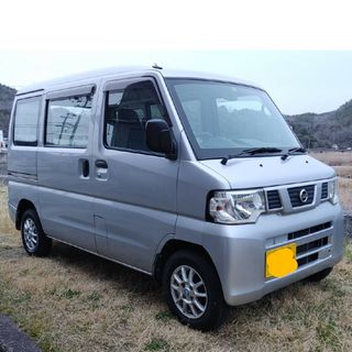 ニッサン(日産)の日産 NV100 クリッパーバン DX 4WD 5MT 31500km 兵庫県(車体)