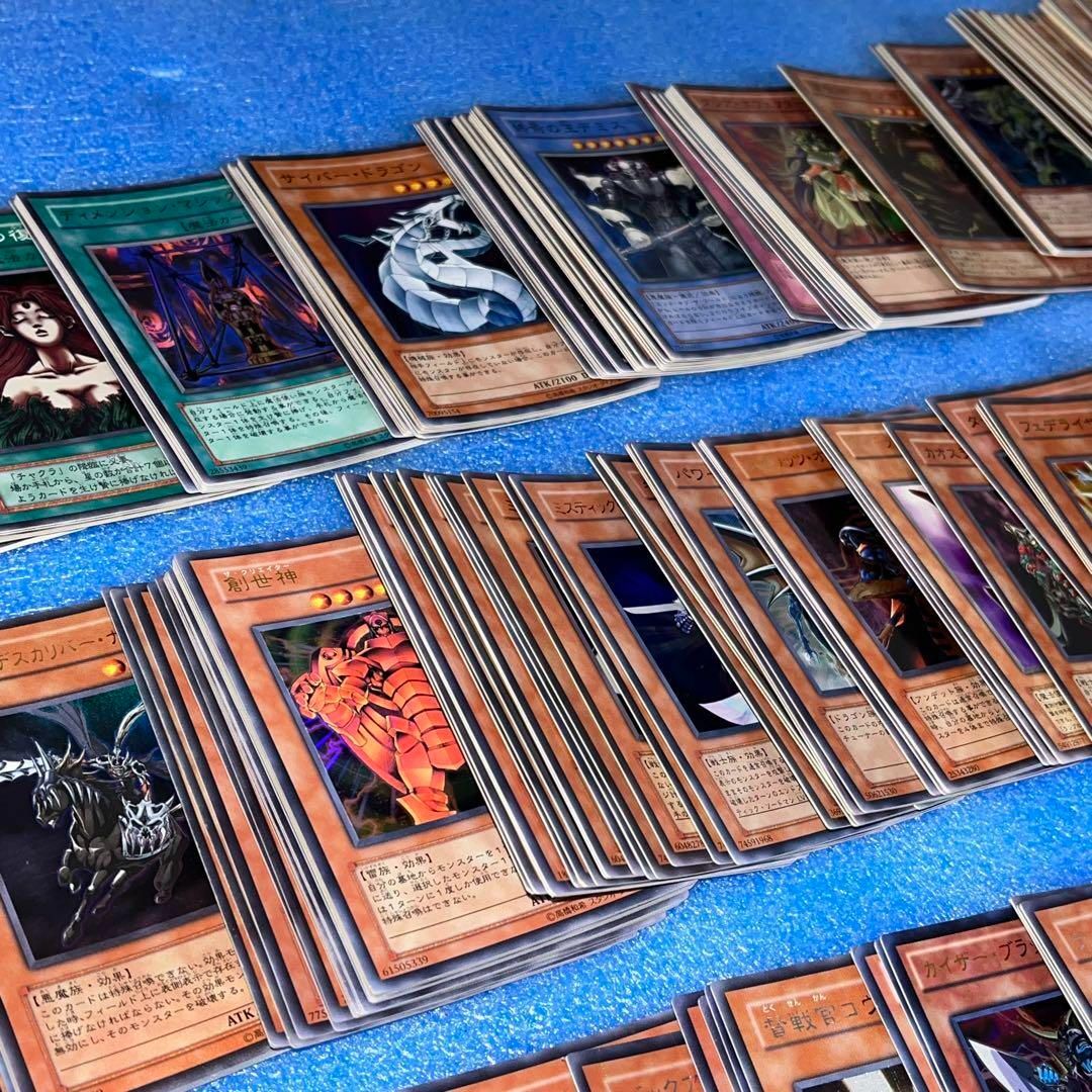 遊戯王カード レア大量 約2~3000枚 まとめ売り 引退 閉店 遊戯王カード レア大量 約2~3000枚 まとめ売り 引退 閉店