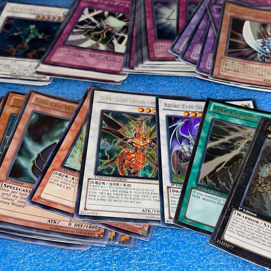 遊戯王カード レア大量 約2~3000枚 まとめ売り 引退 閉店 遊戯王カード レア大量 約2~3000枚 まとめ売り 引退 閉店