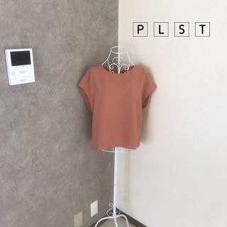 プラステ(PLST)のプラステ♡1度着用　ブラウス(シャツ/ブラウス(半袖/袖なし))