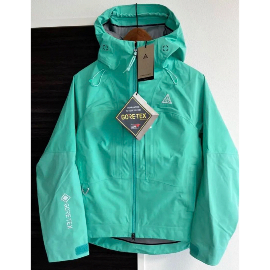 ☆新品タグ付☆ ナイキ ACG ゴアテックス ジャケット ☆新品タグ付☆ ナイキ ACG ゴアテックス ジャケット