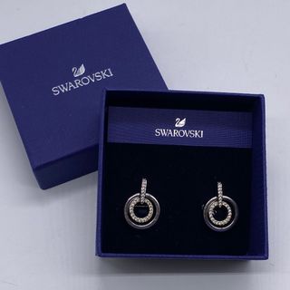 スワロフスキー(SWAROVSKI)の箱付き スワロフスキー イヤリング シルバーカラー ダブルフープ　no.90(イヤリング)