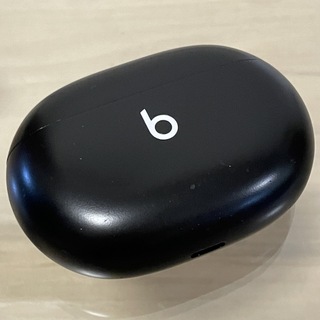 ビーツバイドクタードレ(Beats by Dr Dre)の★Beats Studio Buds ブラック 充電ケースのみ／B269-01(ヘッドフォン/イヤフォン)