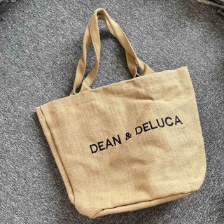 DEAN & DELUCA