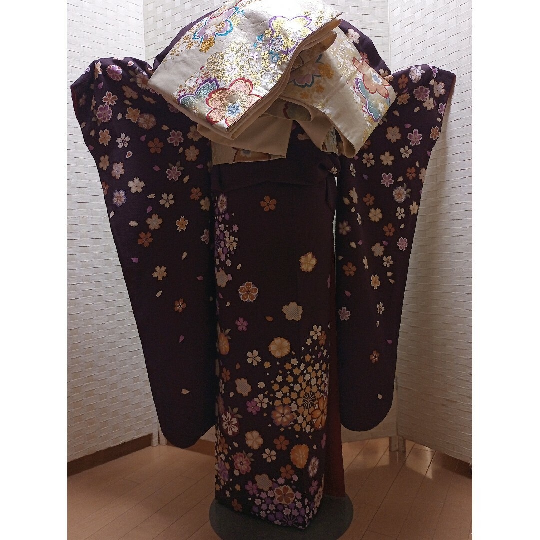 限定価格!☆used美品☆ 成人式 やまと謹製 駒刺繍 豪華振袖フルセット 限定価格!☆used美品☆ 成人式 やまと謹製 駒刺繍 豪華振袖フルセット